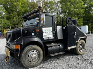 Main image International 8100